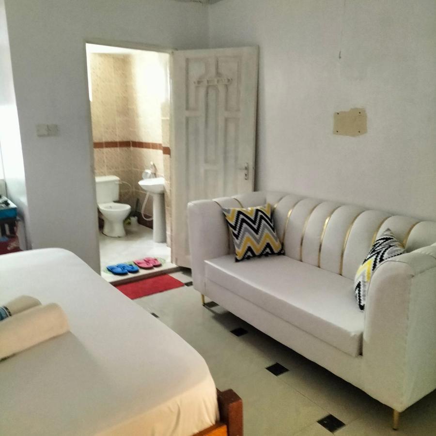 Luxurious Studio Apartments Mombasa Exteriör bild